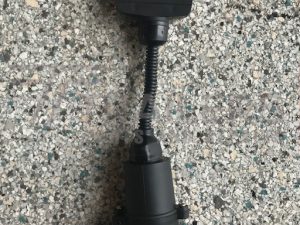 7 Pin Trailer Adapter Large Round Socket (car) to 7 pin Flat Plug (trailer)