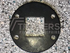 Hydraulic flange to suit 45mm square axle