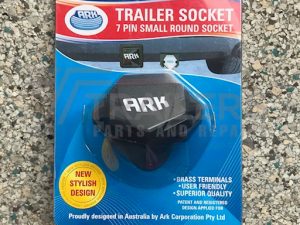 7 Pin Small Round Trailer Socket Plastic