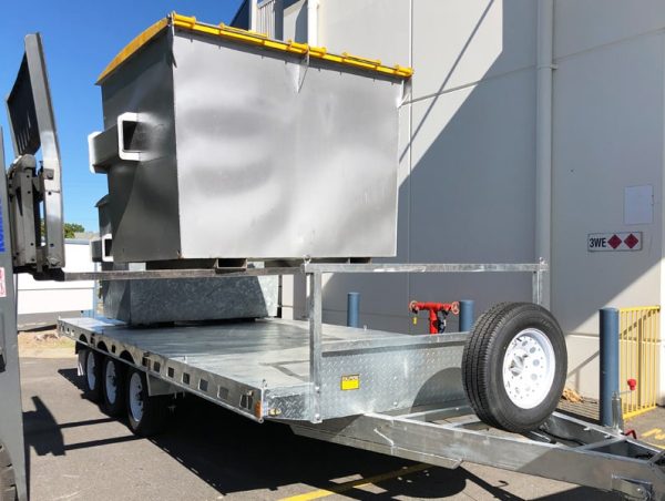 19x8 Heavy Duty Tri-Axle Flat Deck Trailer - Image 3